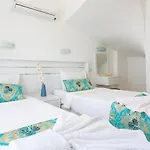Kiziltas 3 Bedroom Seaview With Private Pool شقة