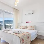 شقة Kiziltas 3 Bedroom Seaview With Private Pool