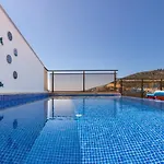 Kiziltas 3 Bedroom Seaview With Private Pool *