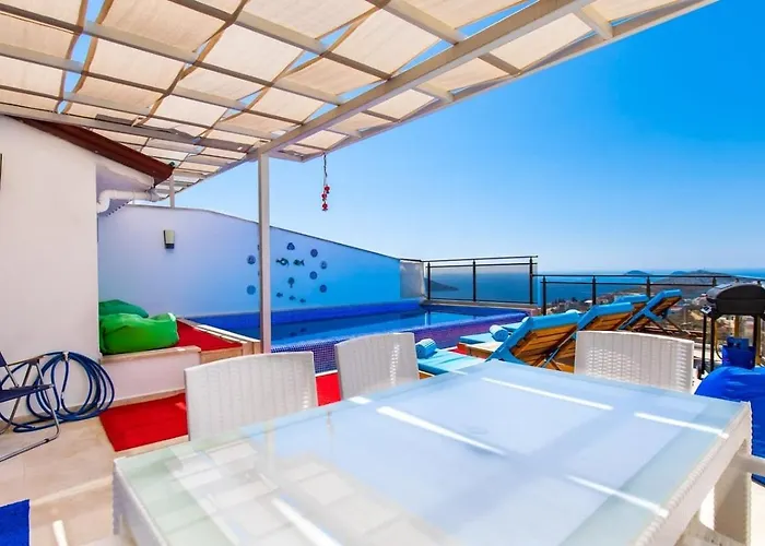 Kiziltas 3 Bedroom Seaview With Private Pool Lägenhet